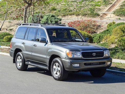 Used 1999 Toyota Land Cruiser image 8