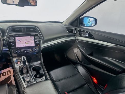 Used 2020 Nissan Maxima 3.5 SV w/ Floor Mat Group FWD image 24