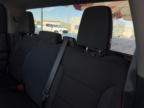 Used 2020 Chevrolet Silverado 1500 LT RWD image 10