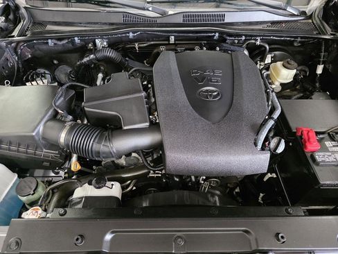 Used 2023 Toyota Tacoma SR5 w/ SX Package AWD/4WD image 10