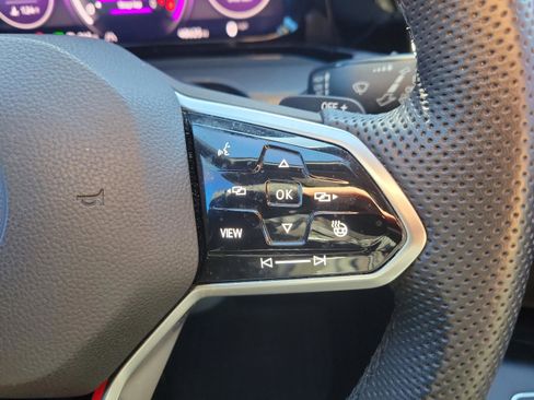 Used 2022 Volkswagen GTI SE w/ SE Leather Package image 7