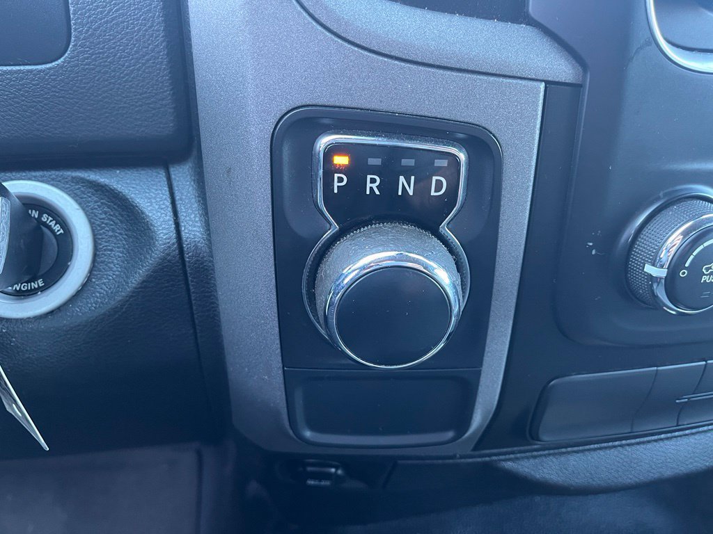 Used 2017 RAM 1500 Tradesman w/ Chrome Appearance Group RWD image 14