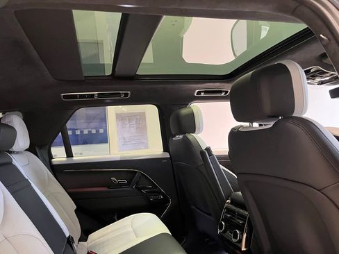 Used 2023 Land Rover Range Rover Sport First Edition AWD/4WD image 35
