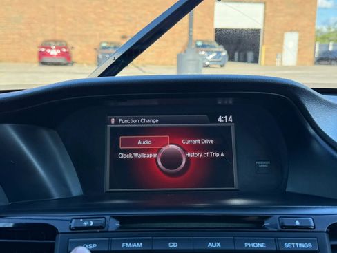 Used 2017 Honda Accord Sport image 30