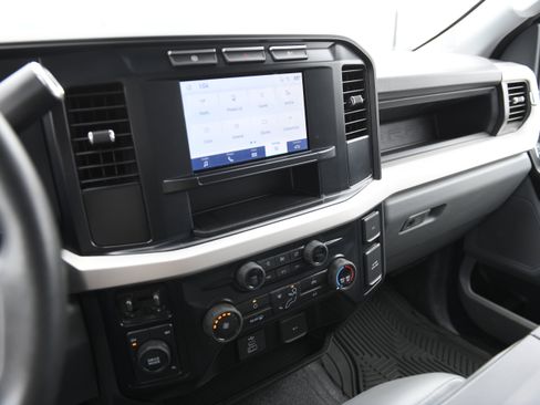 Used 2024 Ford F350 XL w/ XL Chrome Package AWD/4WD image 16