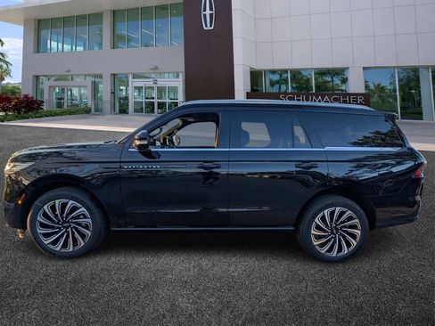 New 2026 Lincoln Navigator Black Label AWD/4WD image 4