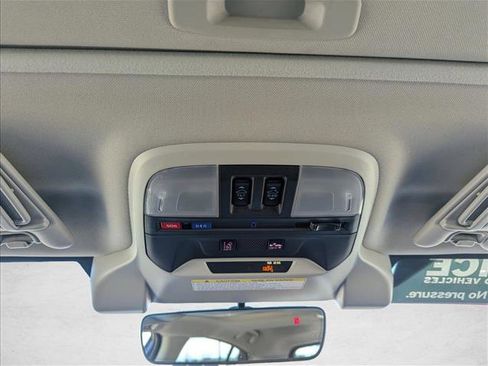 Used 2023 Subaru Crosstrek 2.5i Sport w/ Popular Package #3 image 19