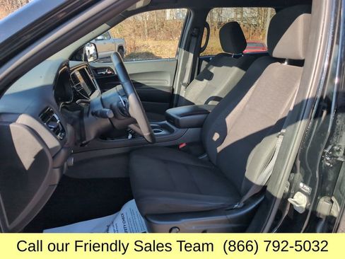 Used 2023 Dodge Durango GT image 11