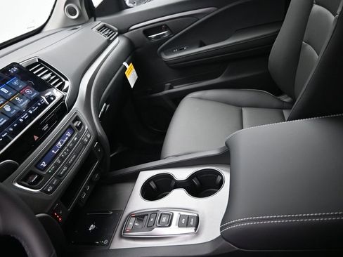 New 2026 Honda Ridgeline RTL image 16