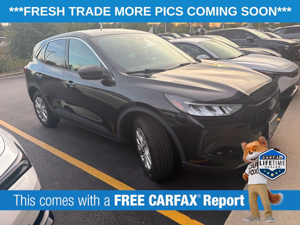 Used 2023 Ford Escape Active AWD/4WD image 3