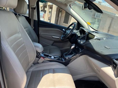 Used 2014 Ford Escape Titanium FWD image 17