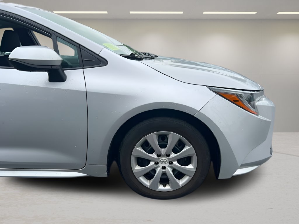 Used 2024 Toyota Corolla LE FWD image 24