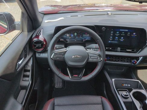 New 2027 Chevrolet Equinox RS w/ Safety and Technology Package AWD/4WD image 12