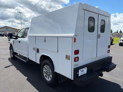 Used 2020 Ford F350 XLT w/ XLT Value Package AWD/4WD image 3