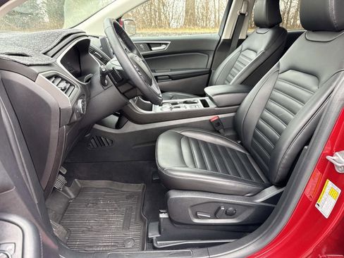 Used 2021 Ford Edge SEL w/ Convenience Package image 29