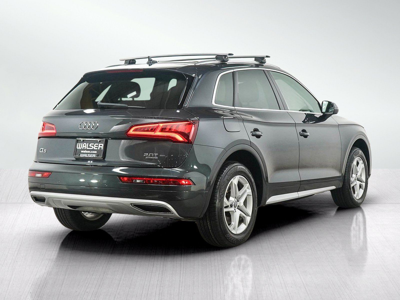 Used 2018 Audi Q5 2.0T Premium Plus w/ Premium Plus Package AWD/4WD image 5