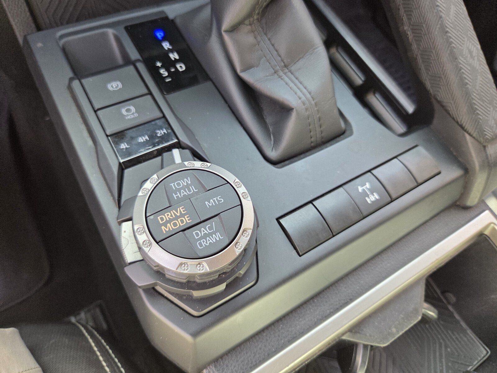 Used 2024 Toyota Tacoma TRD Off-Road AWD/4WD image 23