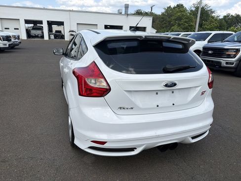 Used 2014 Ford Focus ST w/ Equipment Group 202A FWD image 6
