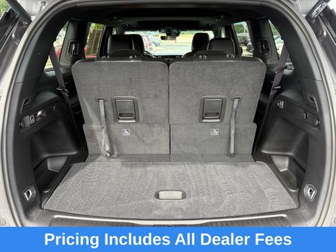 Used 2025 Jeep Grand Cherokee L Altitude AWD/4WD image 10