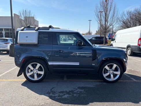 Used 2023 Land Rover Defender 90 S image 9