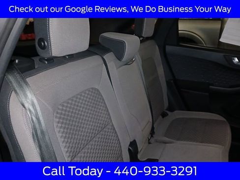 Used 2020 Ford Escape SE image 39