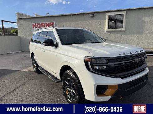 New 2026 Ford Expedition Tremor image 1