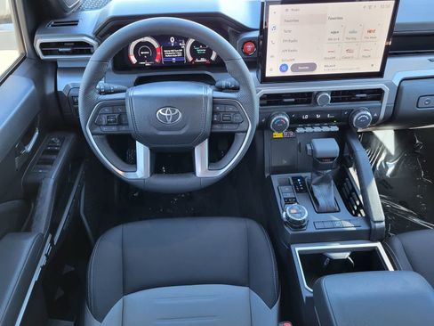 Used 2025 Toyota Tacoma TRD Off-Road w/ TRD Off Road Upgrade Package image 25