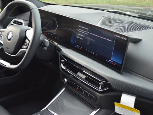 Used 2025 BMW 330i xDrive 330i xDrive w/ Convenience Package image 35