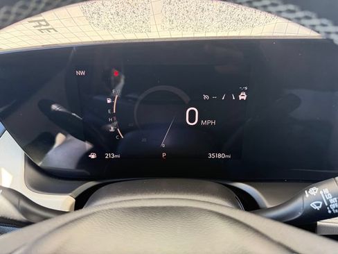 Certified 2024 Buick Encore GX Avenir AWD/4WD image 16