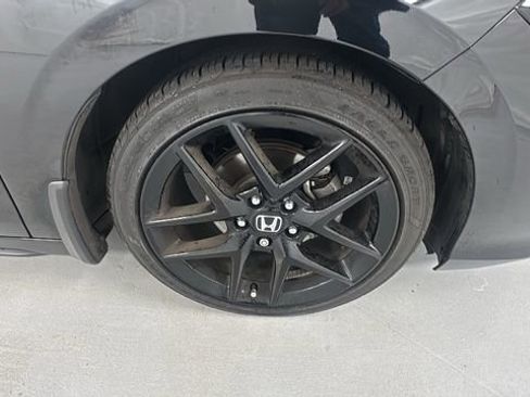Used 2025 Honda Civic Sport image 9