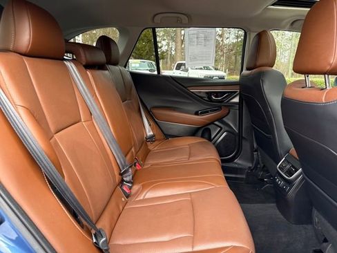 Used 2022 Subaru Outback Touring image 31