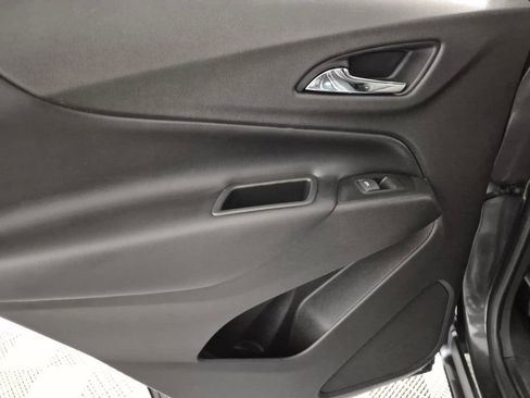 Used 2019 Chevrolet Equinox LT image 23