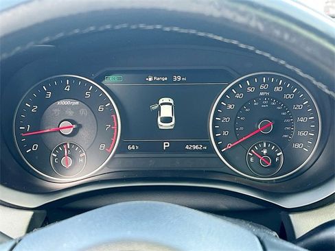 Used 2018 Kia Stinger GT2 image 12