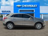 Used 2017 Cadillac XT5 FWD image 2