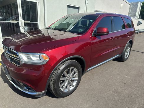 Used 2018 Dodge Durango SXT w/ 3rd Row Seating Group RWD image 4