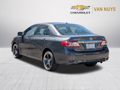 Used 2011 Toyota Corolla LE FWD image 7