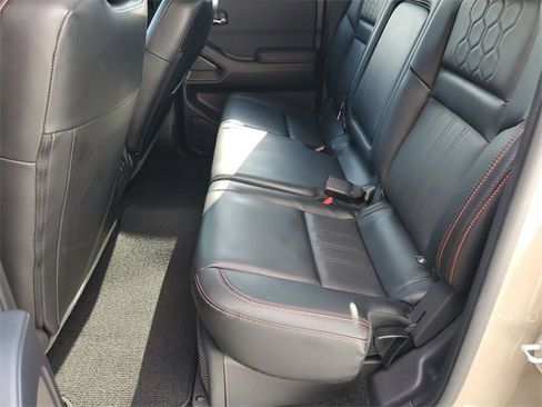 Used 2023 Nissan Frontier PRO-4X w/ Pro-4X Premium Package image 31
