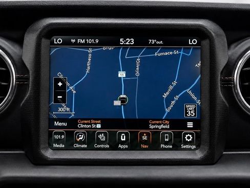 Used 2022 Jeep Wrangler Unlimited Sahara AWD/4WD image 32