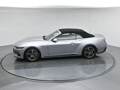 Used 2024 Ford Mustang Premium image 44