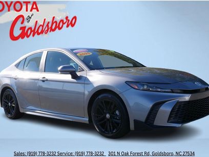 Used 2025 Toyota Camry SE