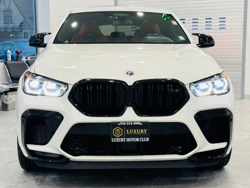Used 2022 BMW X6 M Sports Activity Coupe w/ Competition Package image 3