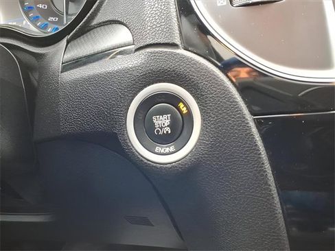 Used 2015 Chrysler 300 S image 25