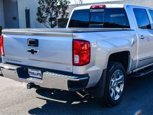 Used 2017 Chevrolet Silverado 1500 LTZ w/ LTZ Plus Package image 9