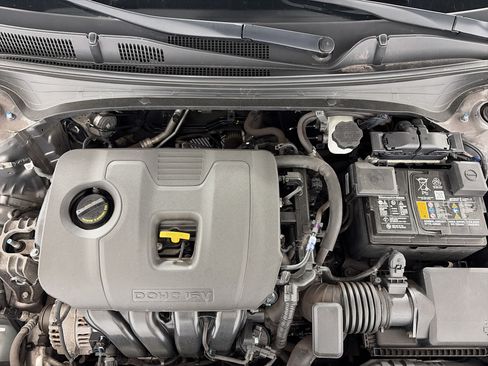 Certified 2023 Kia Forte GT-Line FWD image 11