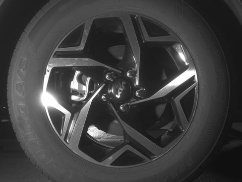 Used 2025 Kia Sportage LX image 15