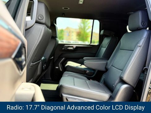 New 2026 Chevrolet Suburban LT w/ Comfort Package AWD/4WD image 12