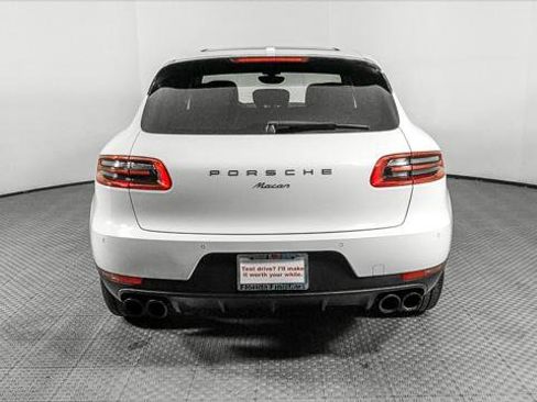 Used 2017 Porsche Macan SUV image 7