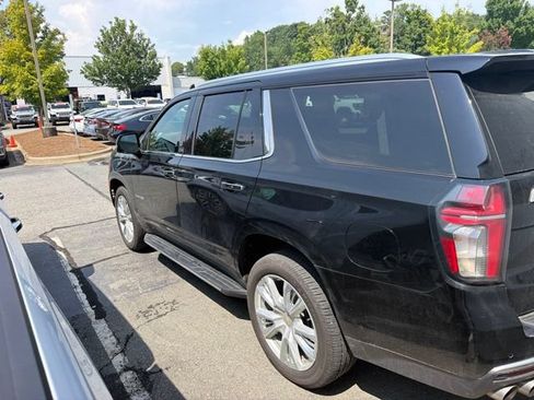 Used 2021 Chevrolet Tahoe High Country AWD/4WD image 13