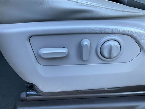 Used 2021 GMC Sierra 1500 SLT w/ SLT Premium Plus Package image 6