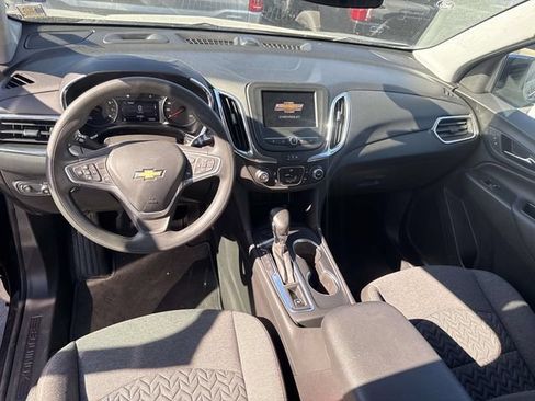 Used 2023 Chevrolet Equinox LT AWD/4WD image 8